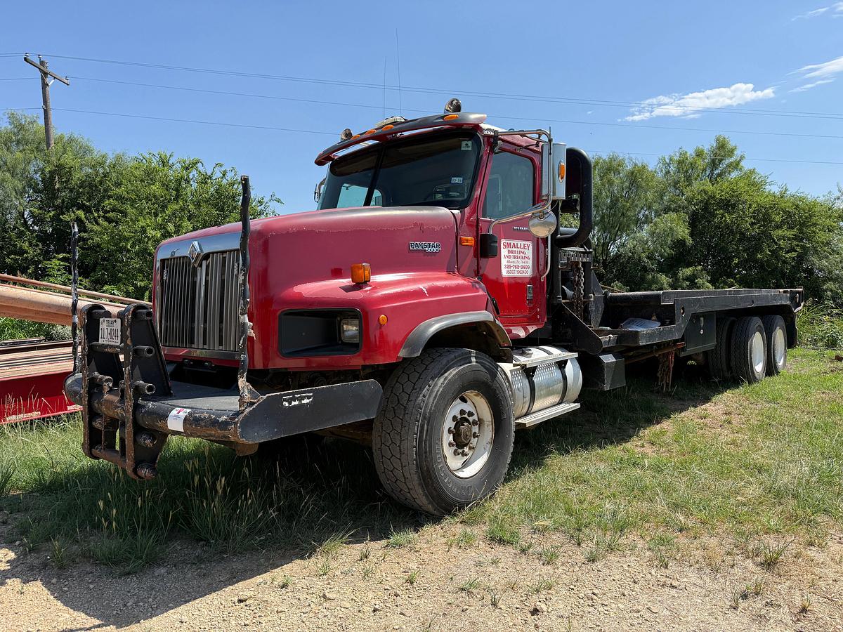 Used 2007 INTERNATIONAL PAYSTAR 5600I T/A 50-TON WINCH BED TRUCK