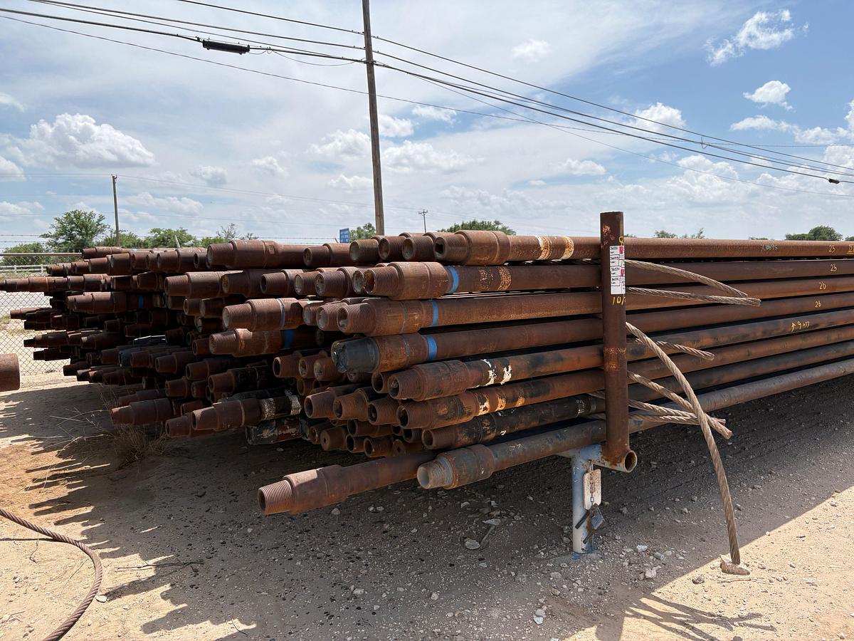 Used (62 jts) 4-1/2”od X95 drill pipe w/ 4”IF CONNECTIONS