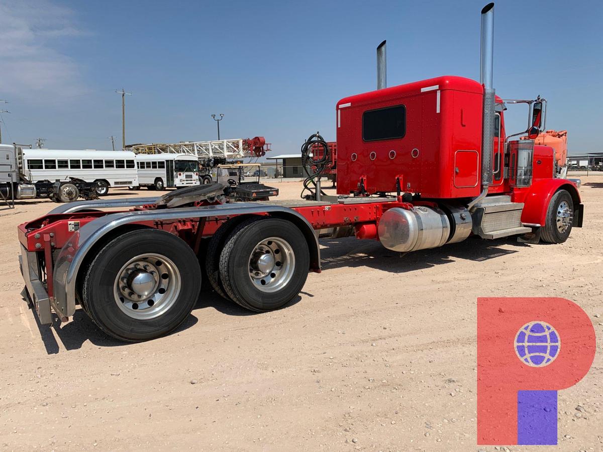 Used 2020 PETERBILT 389