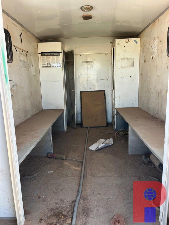 Used 2006 CLASSIC 12’ T/A DOG HOUSE TRAILER