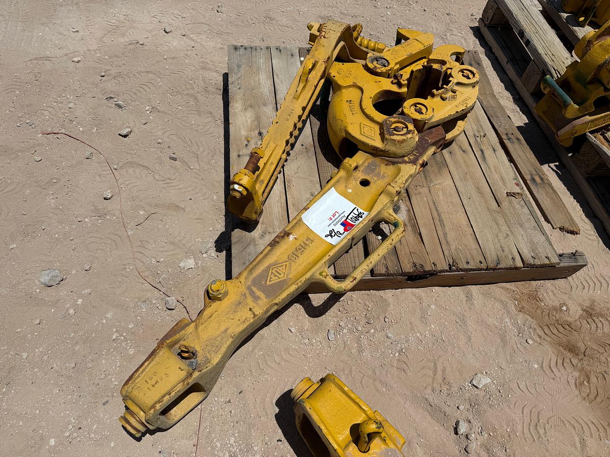 Used (1) AOT TYPE C MANUAL TONG