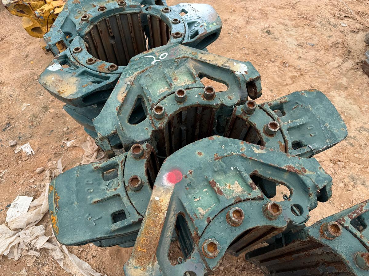 Used LOT OF (3) ASSORTED BJ 7”, 9-5/8” CASING SPIDER SLIPS