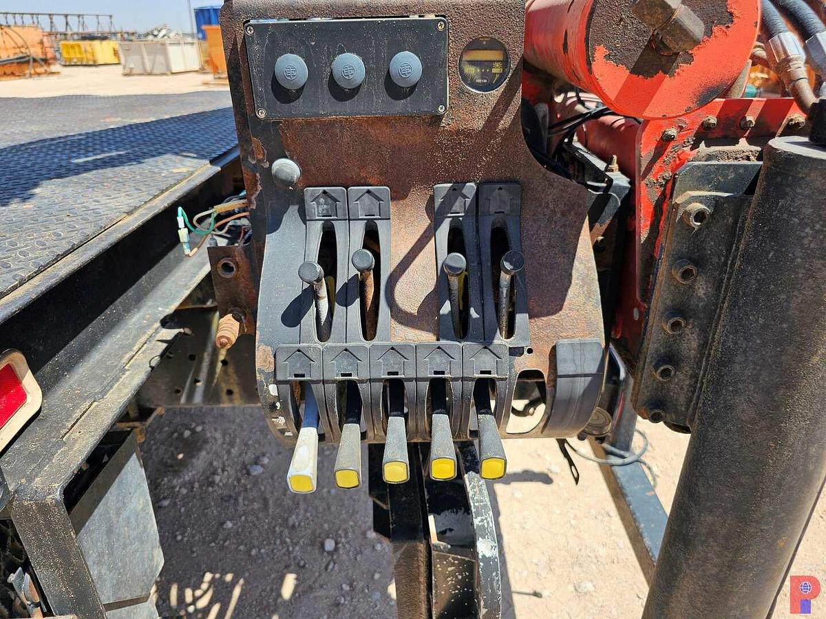 Used 2003 INTERNATIONAL DURASTAR 4300 S/A DAYCAB KNUCKLE BOOM CRANE TRUCK