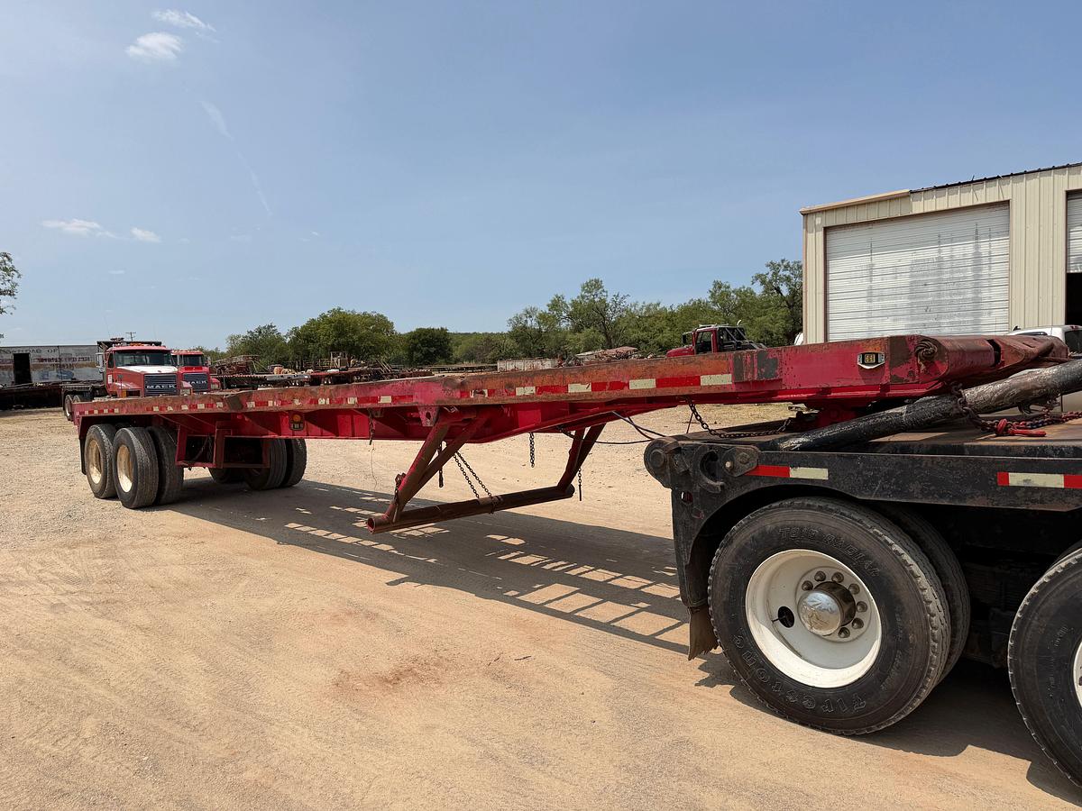 Used 1982 Aztec 40’ T/A Oilfield Float Trailer