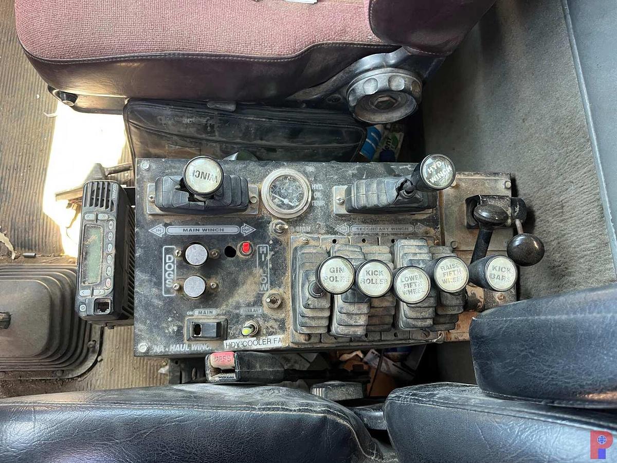 Used 2001 KENWORTH C500 TANDEM STEER HYD. WINCH TRUCK