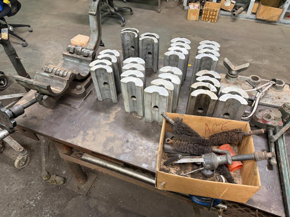 Used DH Pump Working / Test Table