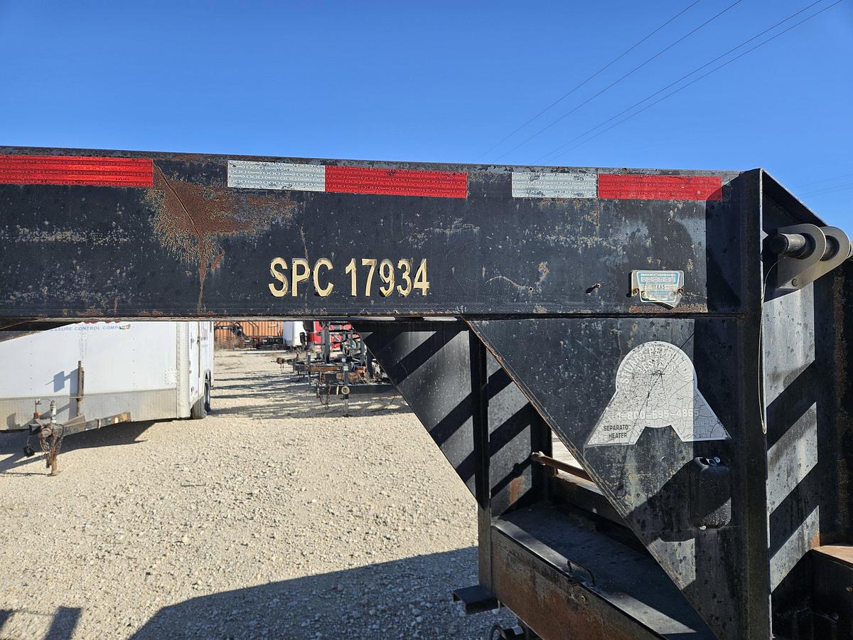 Used 2011 STAGECOACH 25' TANDEM DUAL WHEEL GN FLATBED TRAILER