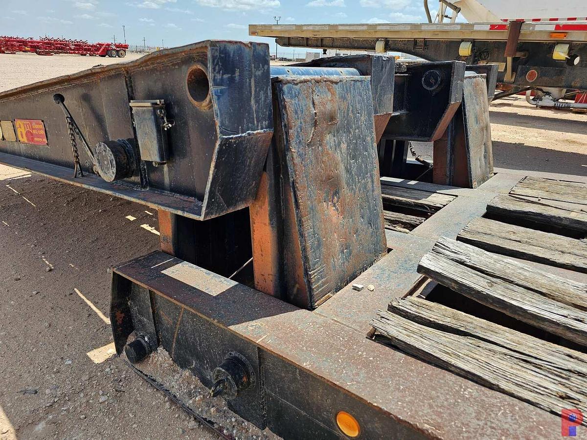 Used 1981 AMC LB-50-3-FG 46’ X 8’ 3-AXLE SCISSORNECK TRAILER