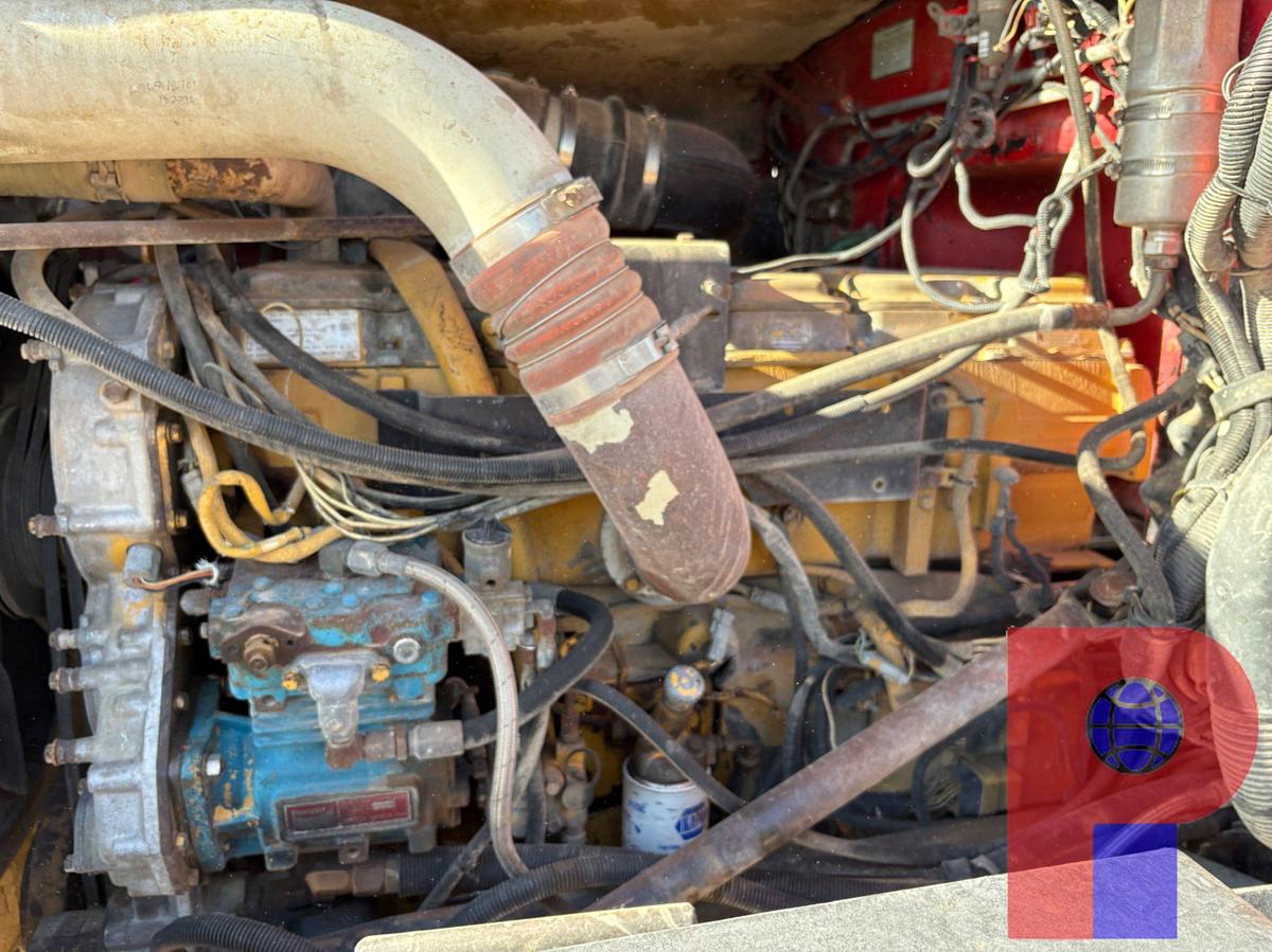 Used 1998 PETERBILT 357 T/A DAYCAB WINCH TRUCK