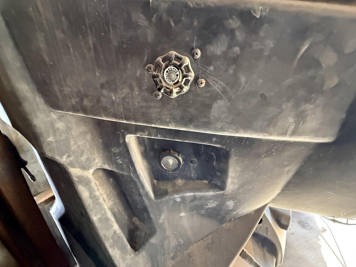 Used PORTACOOL JETSTREAM 270 120V/60HZ/15.2 AMPS 2 SPD SHOP FAN