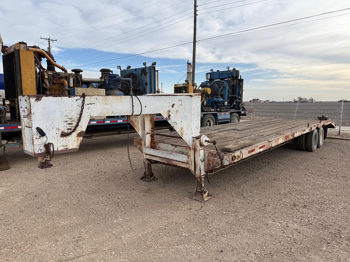 Used 1978 HM 30’ X 94” DUAL TANDEM GOOSENECK TRAILER