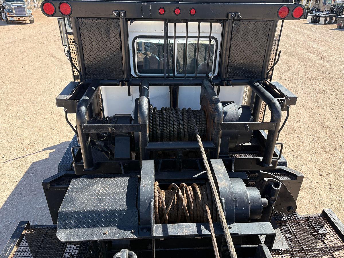 Used 2005 KENWORTH C500B TWIN STEER BED TRUCK