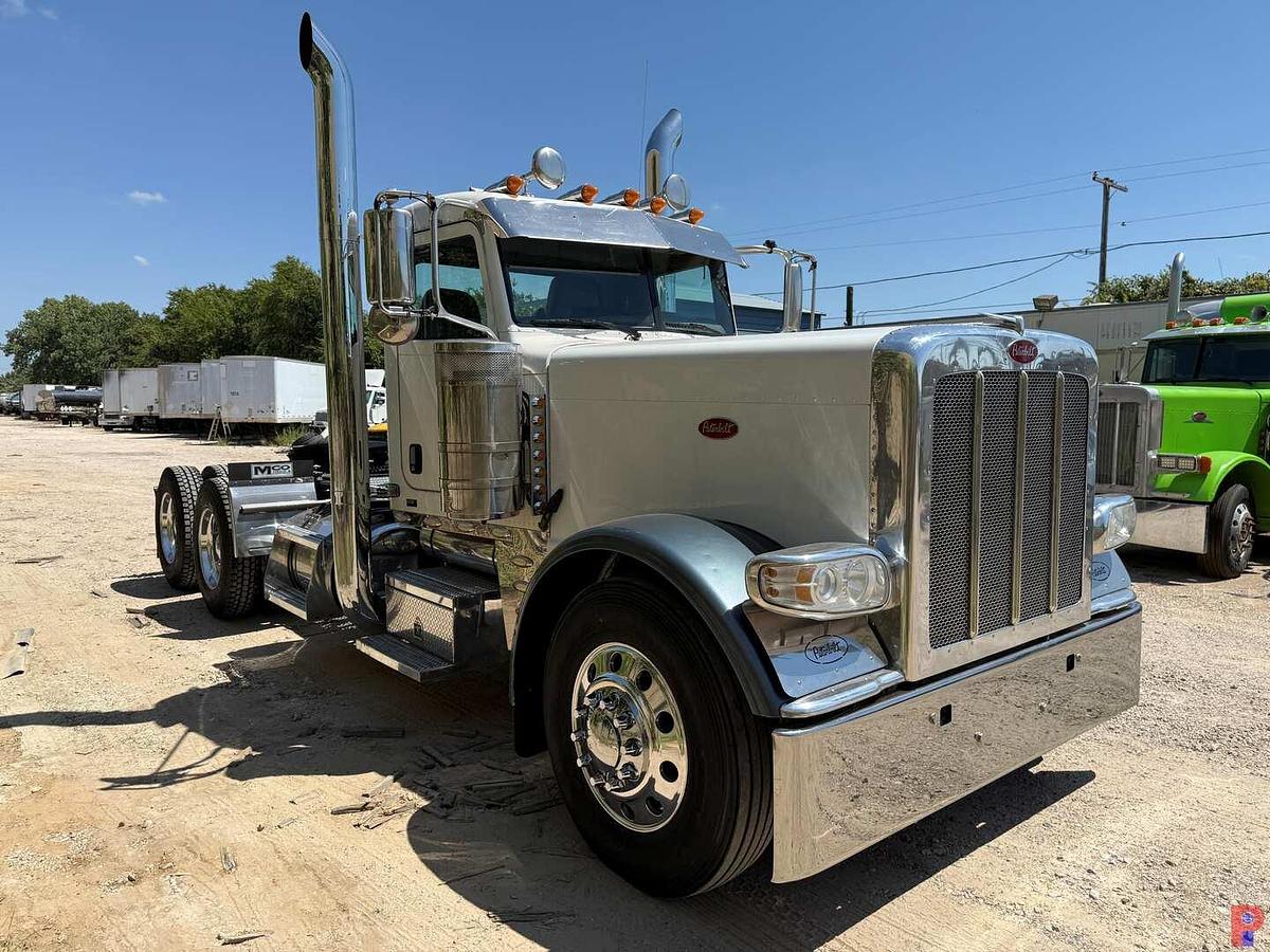 Used 2014 PETERBILT 389 T/A TRUCK TRACTOR