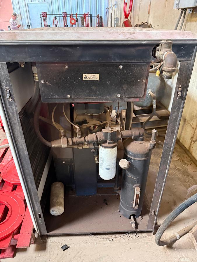 Used RGS MODEL SI-2525 230 Volt ROTARY SHOP AIR COMPRESSOR