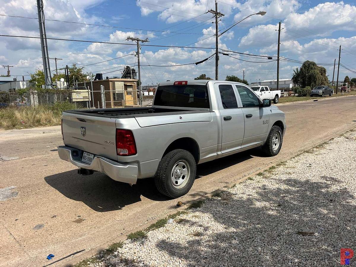 Used 2013 RAM 1500 4X4 CREW CAB PICKUP