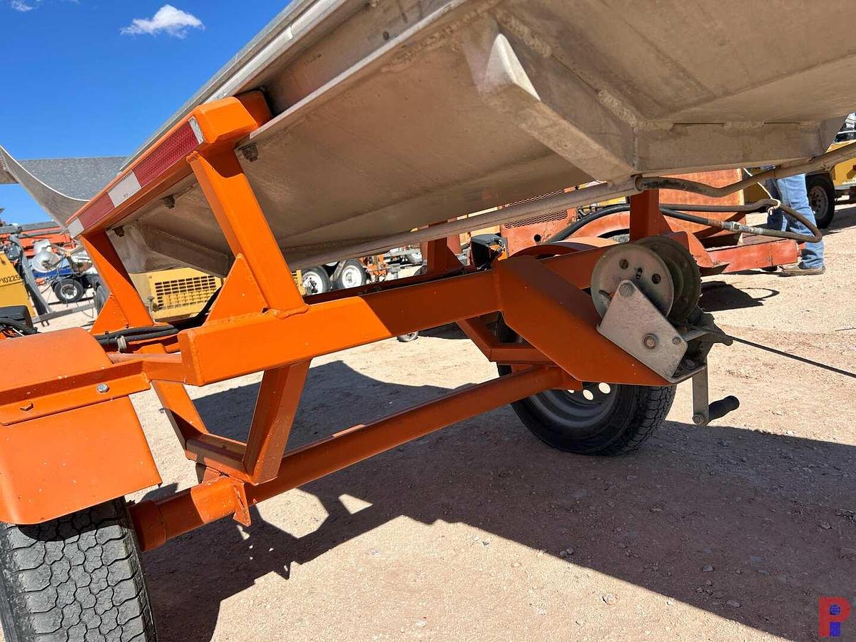 Used 40’ EXTENDABLE ALUMINUM EMERGENCY SLIDE MTD ON S/A TRAILER