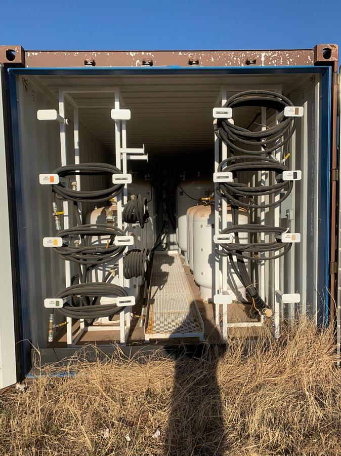 Used (NEW) 20’ L x 8’ W x 8’ T Sea Container Sage Oil Vac Lubricator