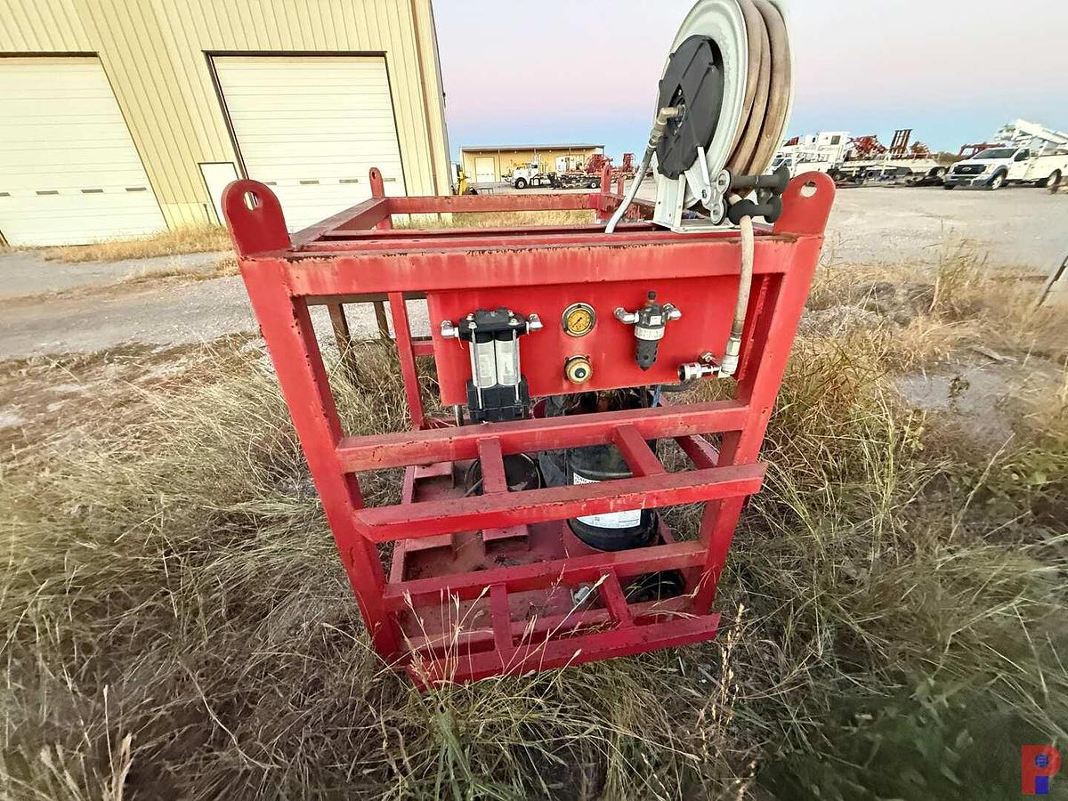 Used 6’ X 4’ X 6’ LUBE SKID W/ LINCOLN 84806 PNEUMATIC & HOSE REEL