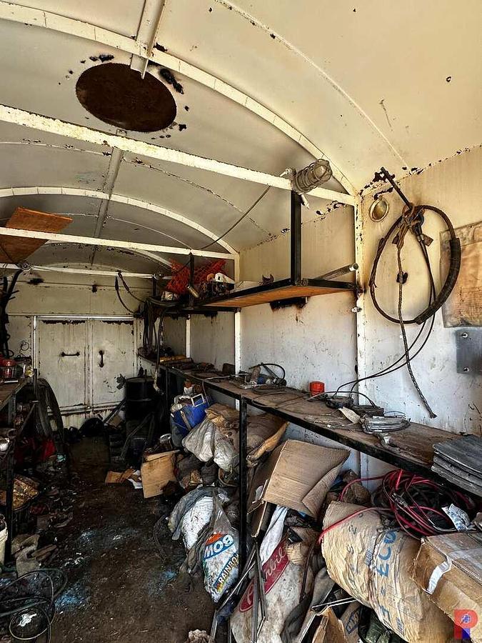 Used 20X8X10 STEEL DOG HOUSE, SKIDDED