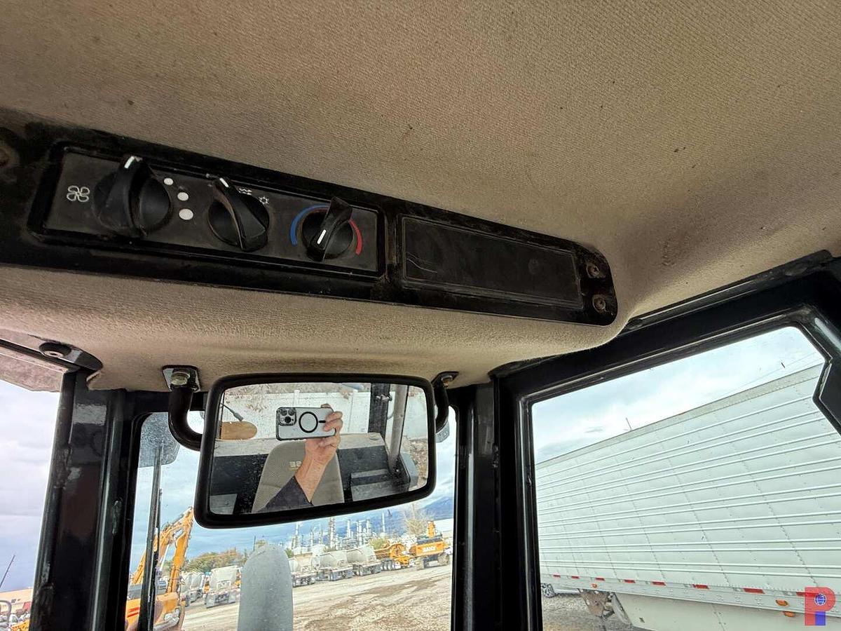 Used 2015 CASE 2050M LT CRAWLER DOZER