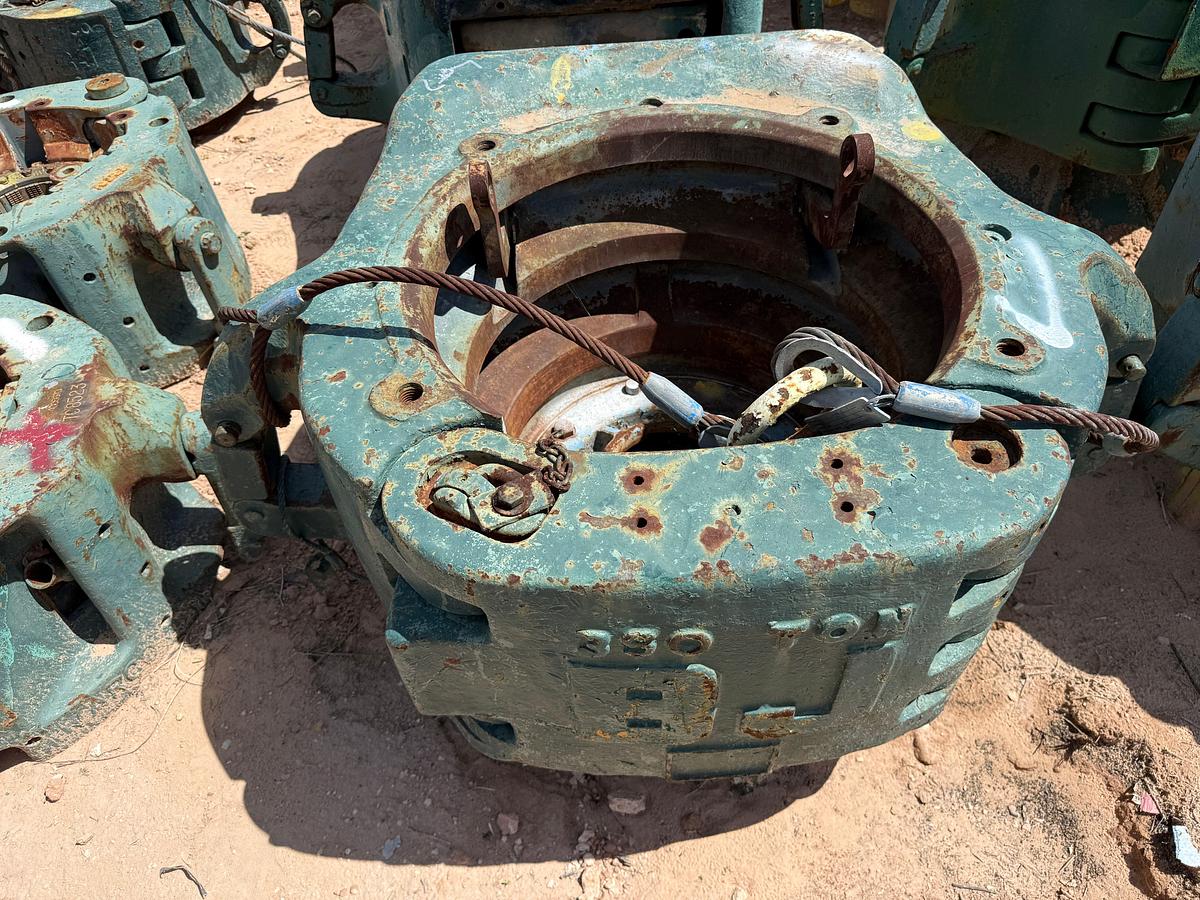 Used LOT W/ (3) BJ 350-TON SLIP TYPE SPIDER CASING ELEVATORS