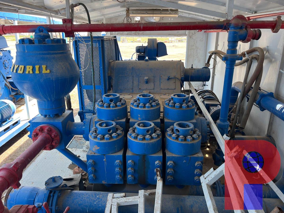 Used NATIONAL 8-P-80 TRIPLEX MUD PUMP P/B 750HP TRACTION MOTOR
