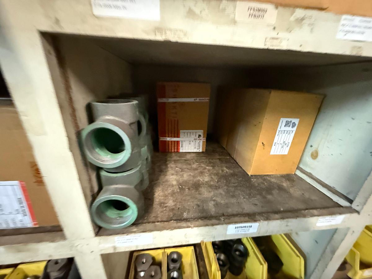 Used SECTION OF (100+) MOSTLY 1/8” THRU 3” 2K WP HEAVY WALL PIPE FITTINGS