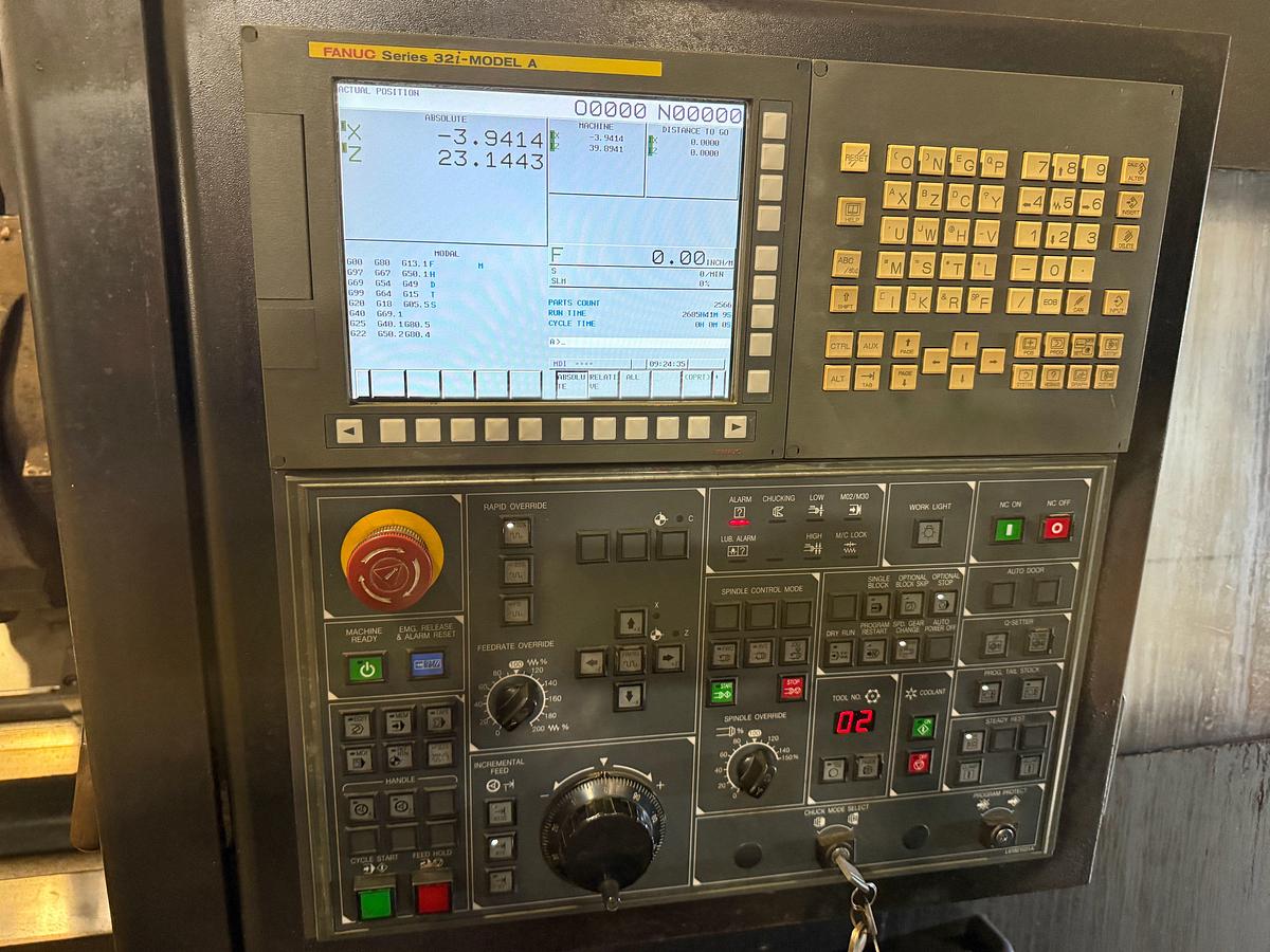 Used 2012 DOOSAN PUMA 480L CNC LATHE