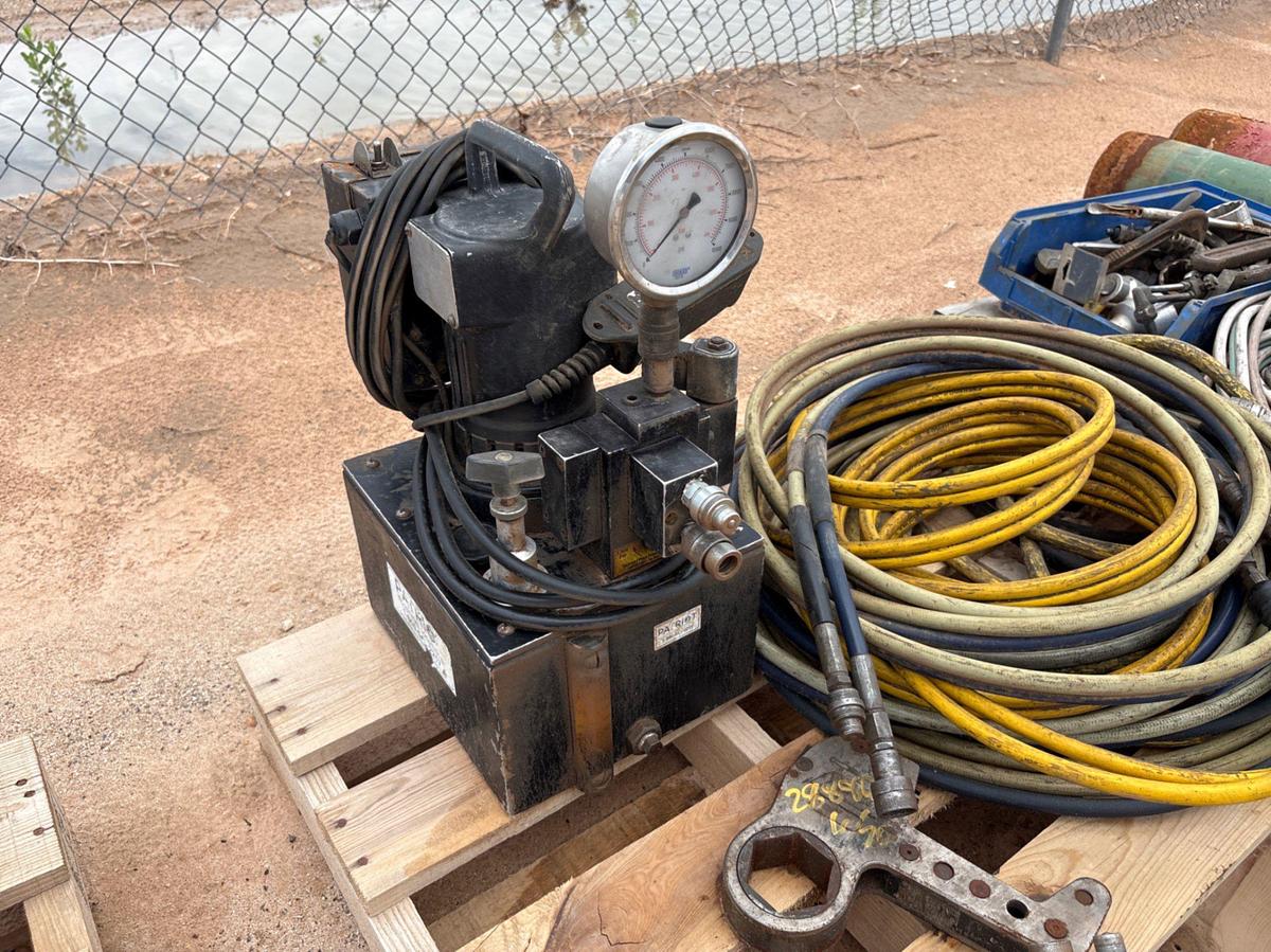 Used Patriot 10K portable electric hydraulic power pack w/ set of hydraulic torque wrenches