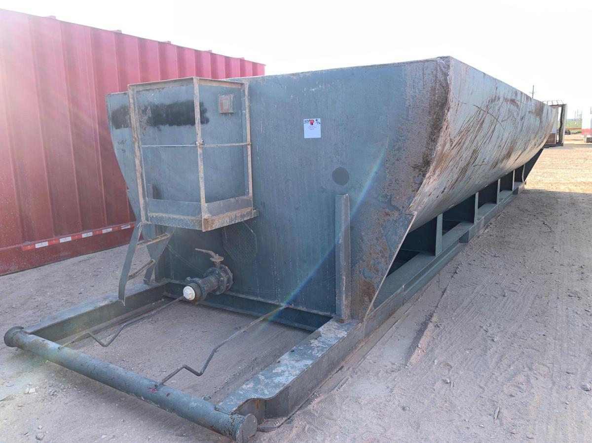 Used 40’ L x 10’W x 7’T 558bbl Round Bottom Open Top Tank