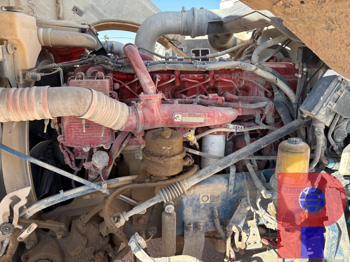 Used 2013 PETERBILT 367 T/A SLEEPER VACUUM TRUCK (INOP)