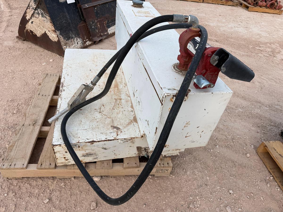 Used DELTA CONSOLIDATED 100-GAL L-SHAPE FUEL TANK W/ FILLRITE PUMP & NOZZLE