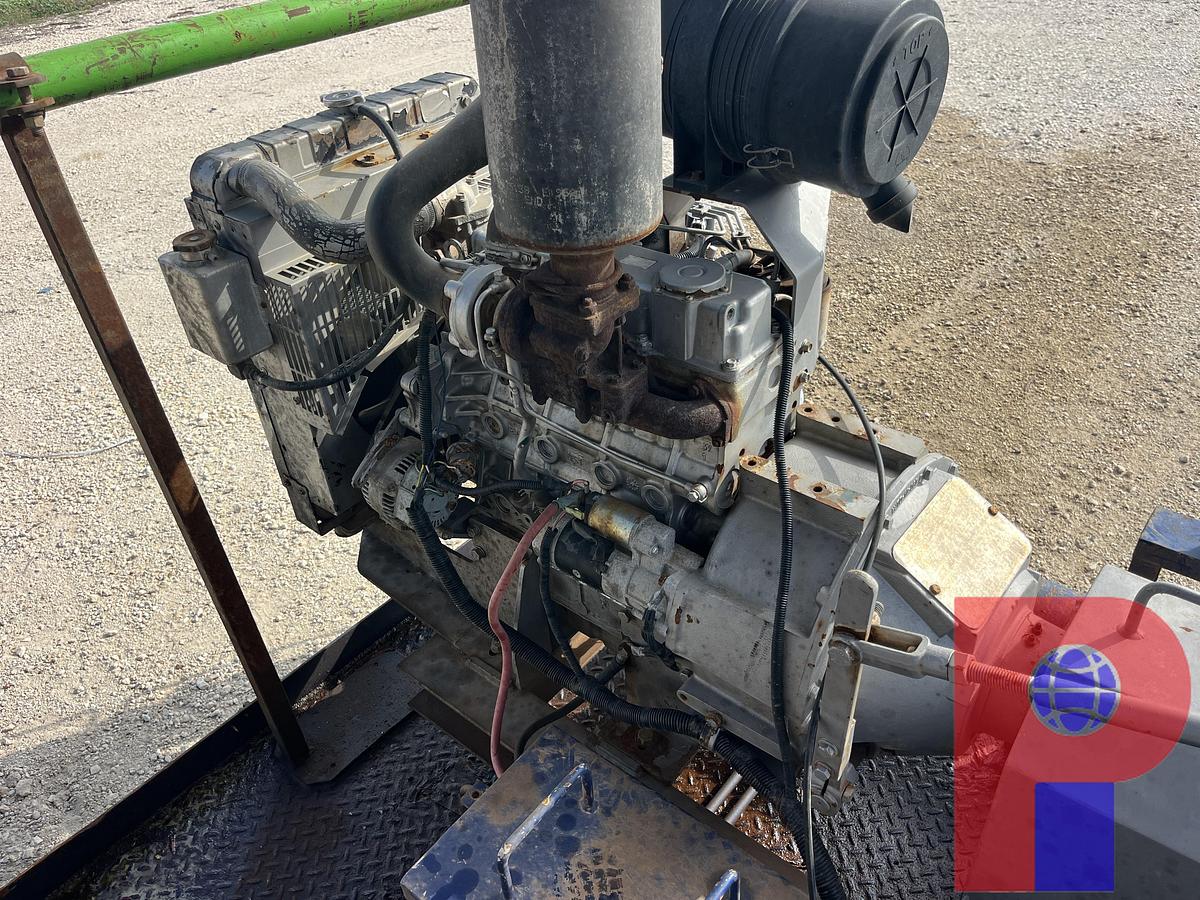 Used OFM 1,000 HP Triplex Well Service Pump P/B CAT C-32