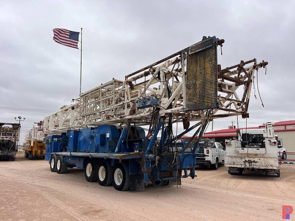 Used FRANKS 1287/160 BACK IN WELL SERVICE RIG MTD ON 5-AXLE CARRIER