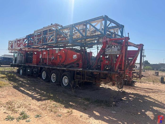 Used 2006 MODEL ES5500TXJ 5 AXLE WELL SERVICE WORKOVER RIG