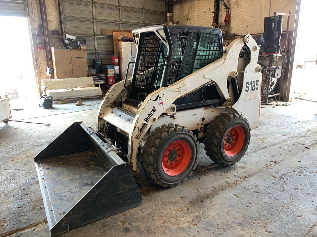Used BOBCAT S185 Skid Steer