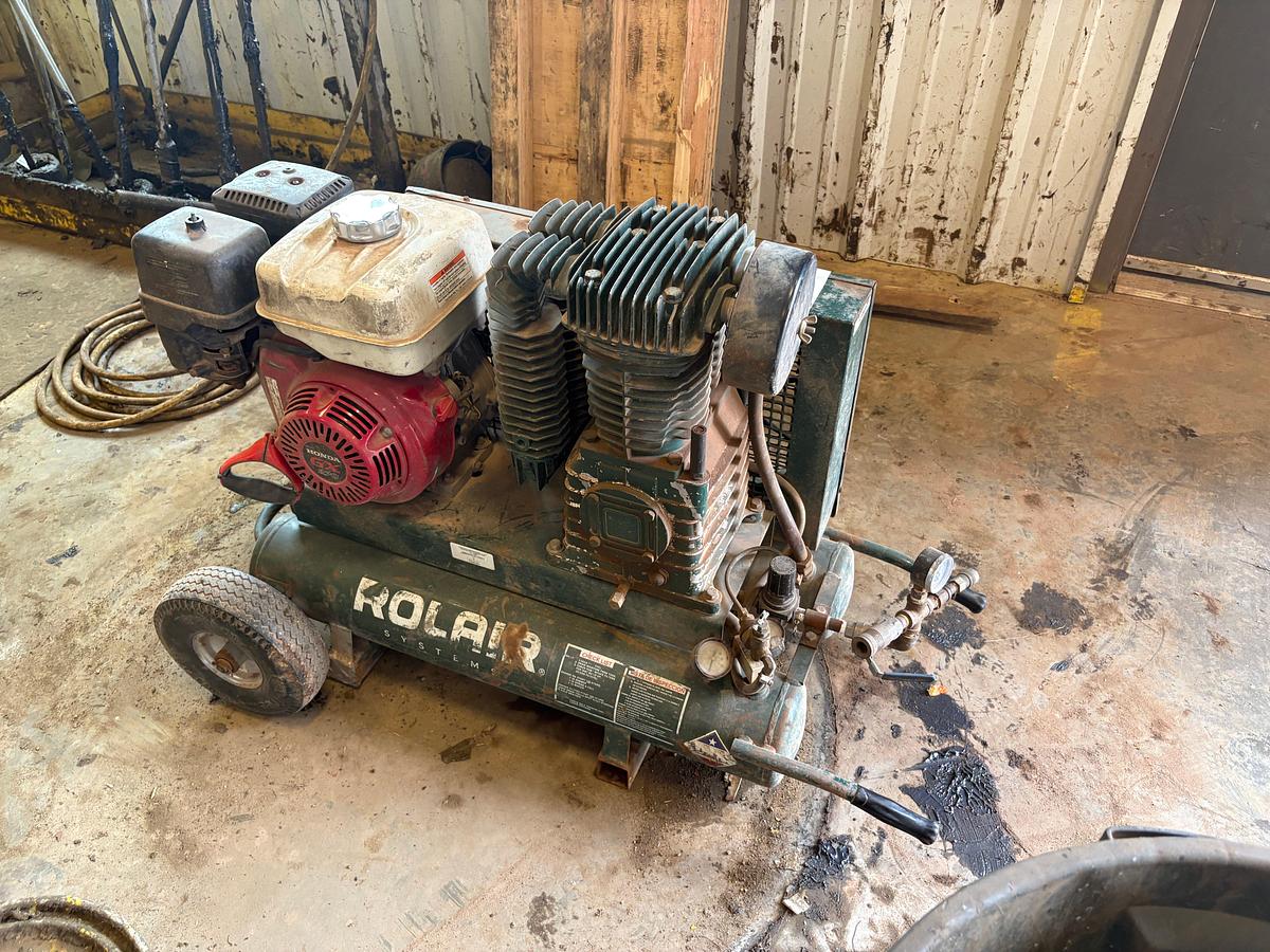 Used Rolair systems 8422hk30 air compressor p/b: Honda gx270