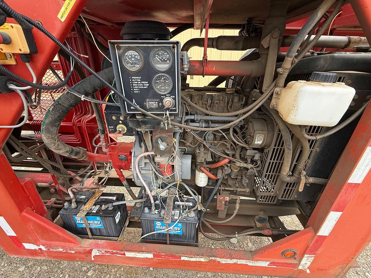 Used 2013 PIPE TRIPPER 40' HYD PIPE HANDLER MTD ON T/A GOOSNECK TRAILER