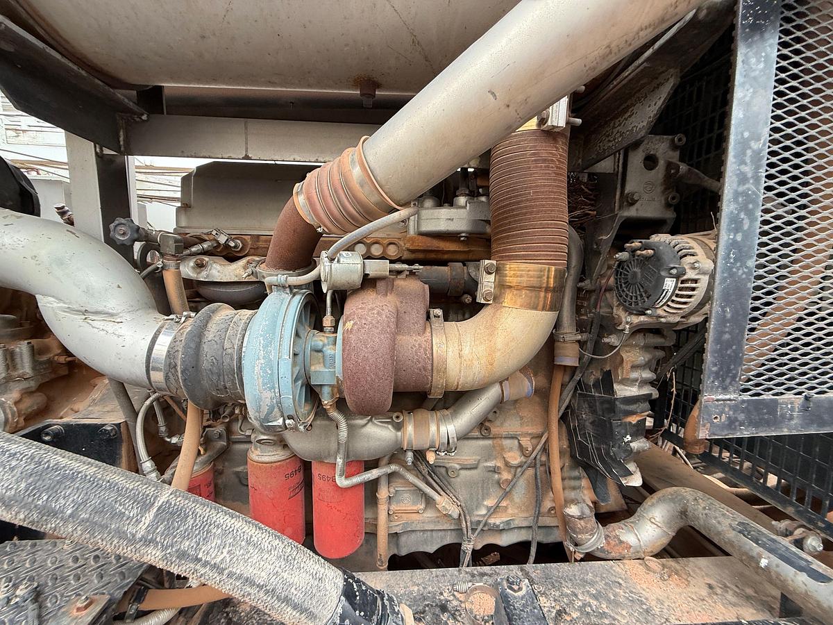 Used 2006 TAYLOR C500 DD 104’-250K 5-AXLE WELL SERVICE WORKOVER RIG