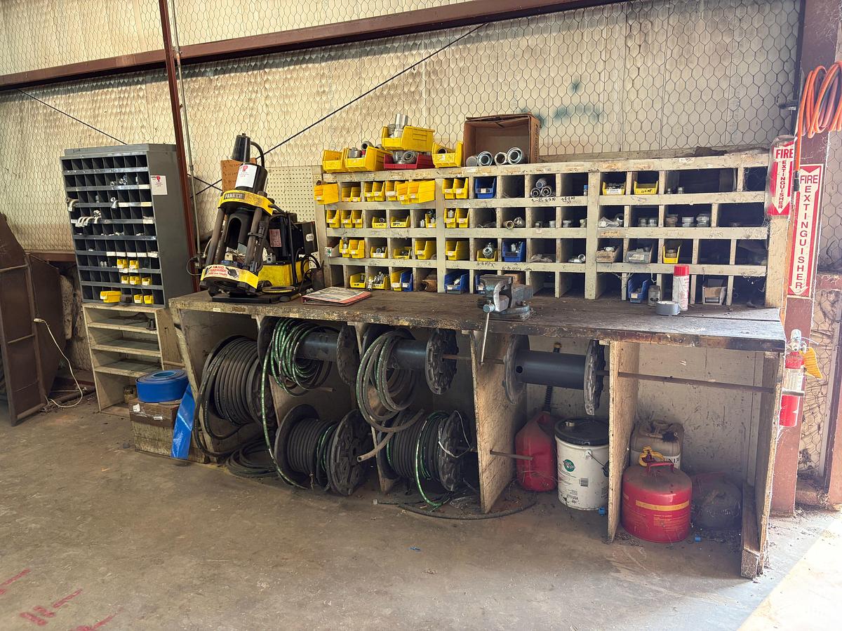 Used COMPLETE HOSE CRIMPING & ASSEMBLY STATION