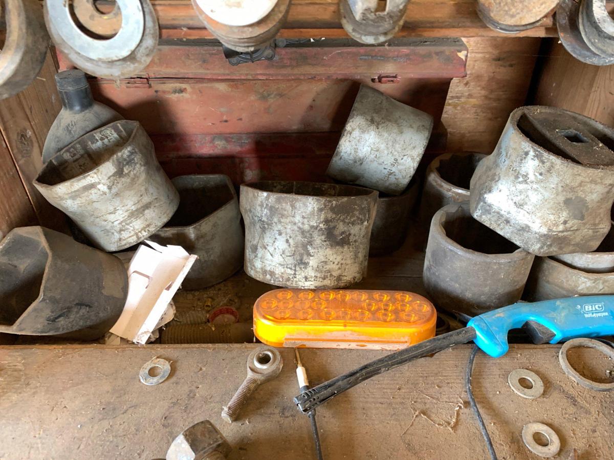 Used Wall of Miscellaneous Truck Parts