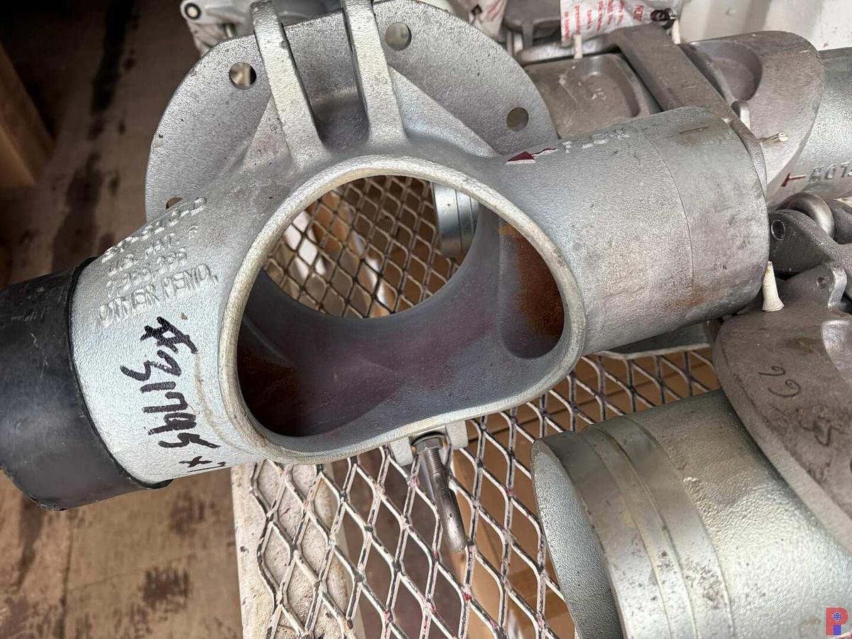 Used (7 X $) (NEW) BTI BT-610-D SANHOG HOPPER TEES