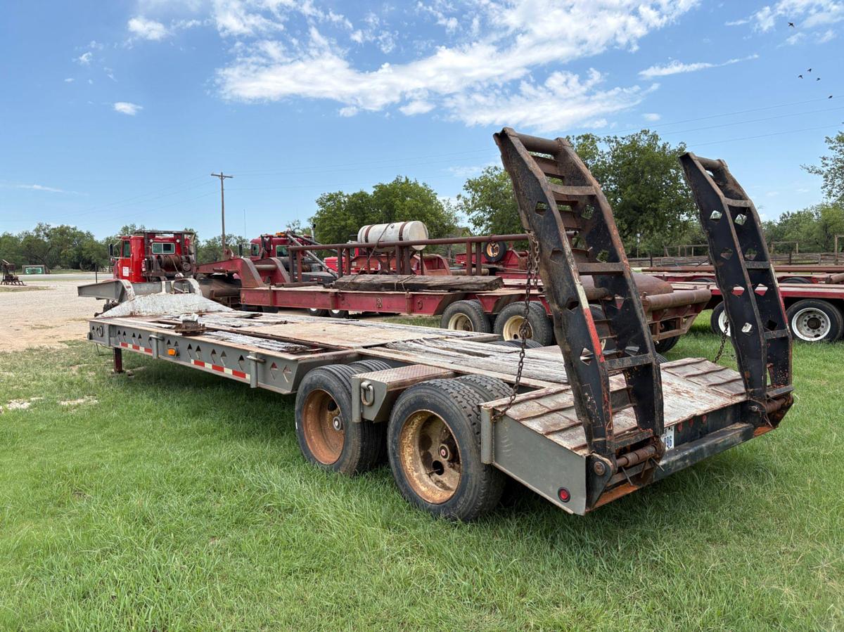Used 1999 FONTAINE 40’ X 102” T/A LOWBOY EQUIPMENT TRAILER