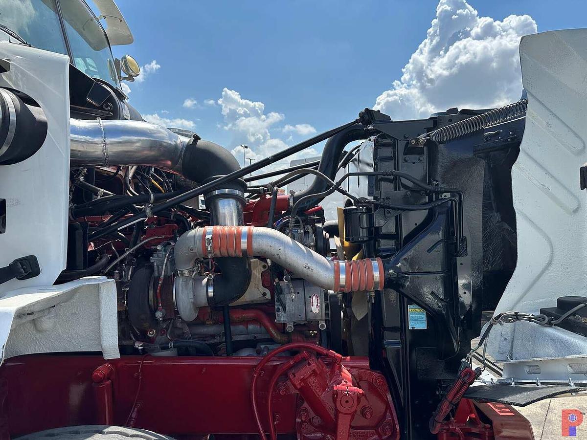 Used 2012 WESTERN STAR 4900 SA 4-AXLE TRI-DRIVE HEAVY HAUL TRUCK TRACTOR