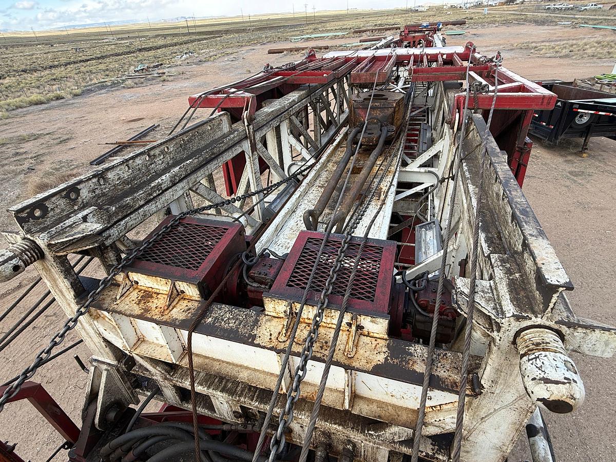 Used 2004 CROWN CE550 DD 104’-250K 5-AXLE WELL SEEVICE WORKOVER RIG