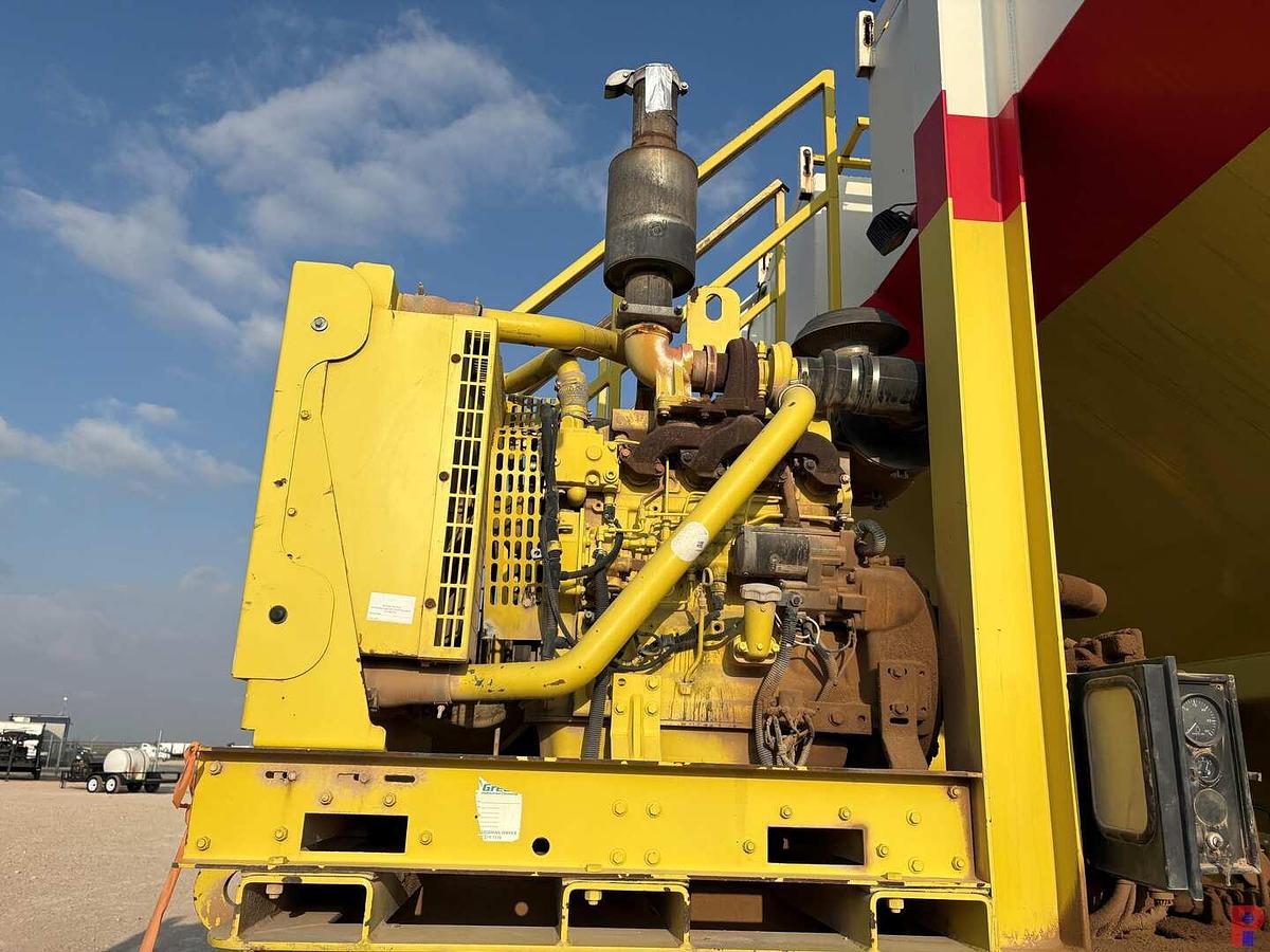 Used 2011 KEYSTONE OILFIELD FABRICATION MSB-4000 T/A SAND KING TRAILER