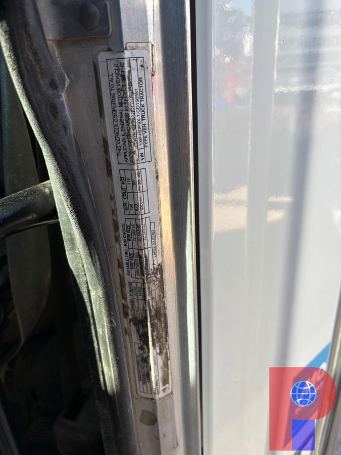 Used 2012 PETERBILT 386 T/A SLEEPER HAUL TRUCK