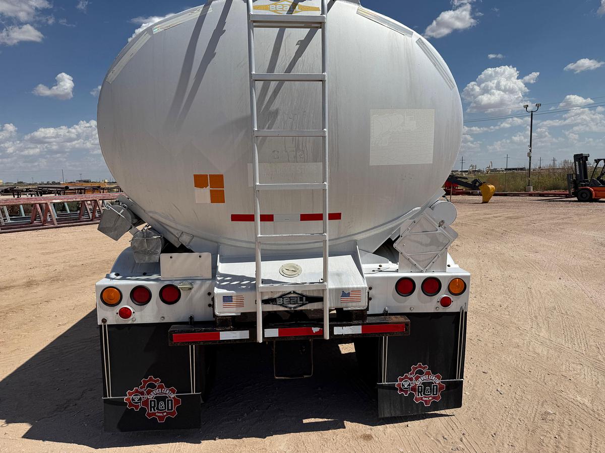 Used 1999 BEALL TRAILERS DOT 406-AL 9,500-GAL. 4-COMP T/A FUEL TANK TRAILER
