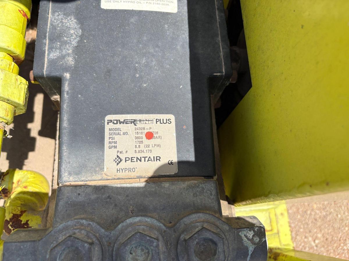 Used 4-station closing unit, skidded