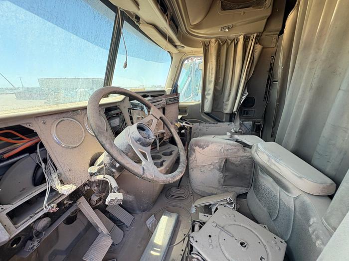 Used 2005 INTERNATIONAL 9400I T/A SLEEPER HAUL TRUCK (INOP)